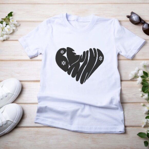๐๐ "Be Kind" Heart-Shaped Custom Tees! ๐๐ - Picture 1 of 1